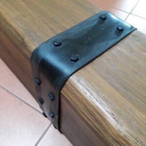 Faux Strap for Box Beam Joint